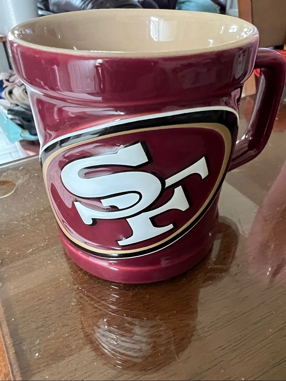 San Francisco 49’ers 3D coffee in perfect condition.
